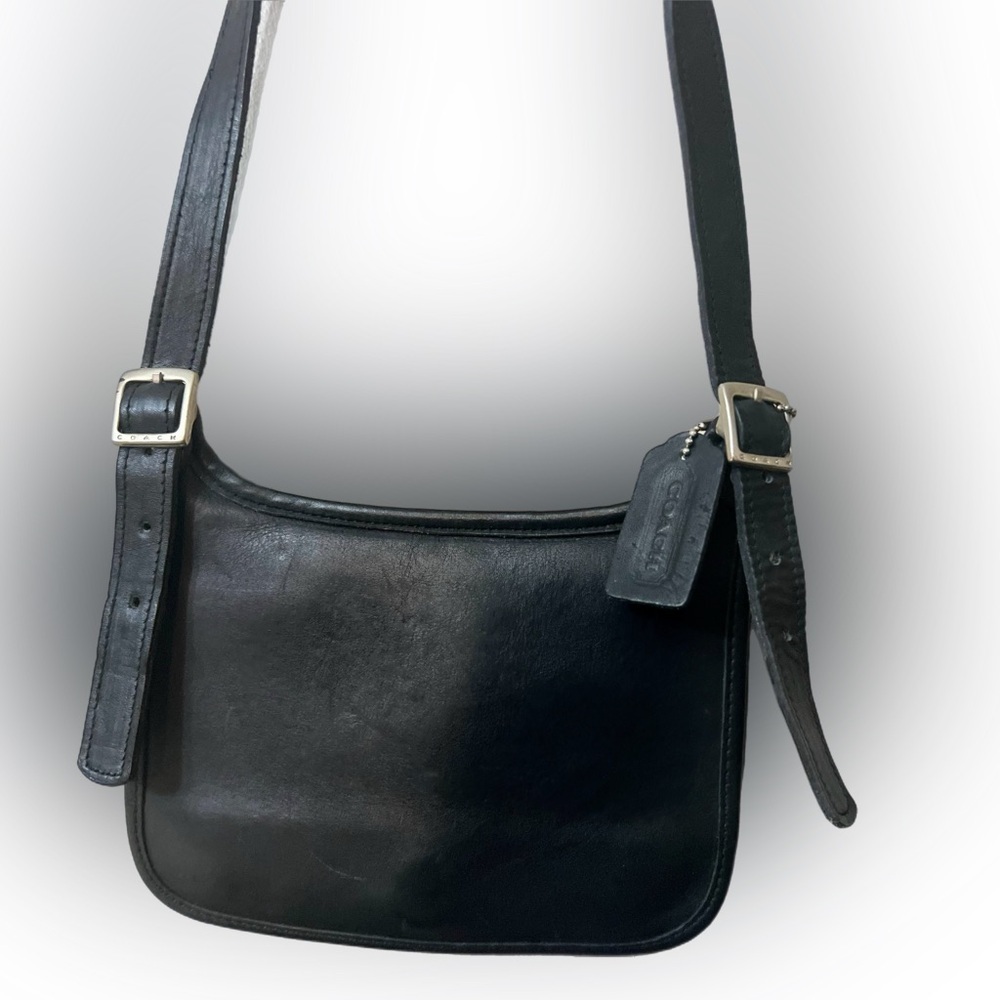Vintage Coach #9142 Classic Black Leather Shoulder Bag - Picture 3 of 10